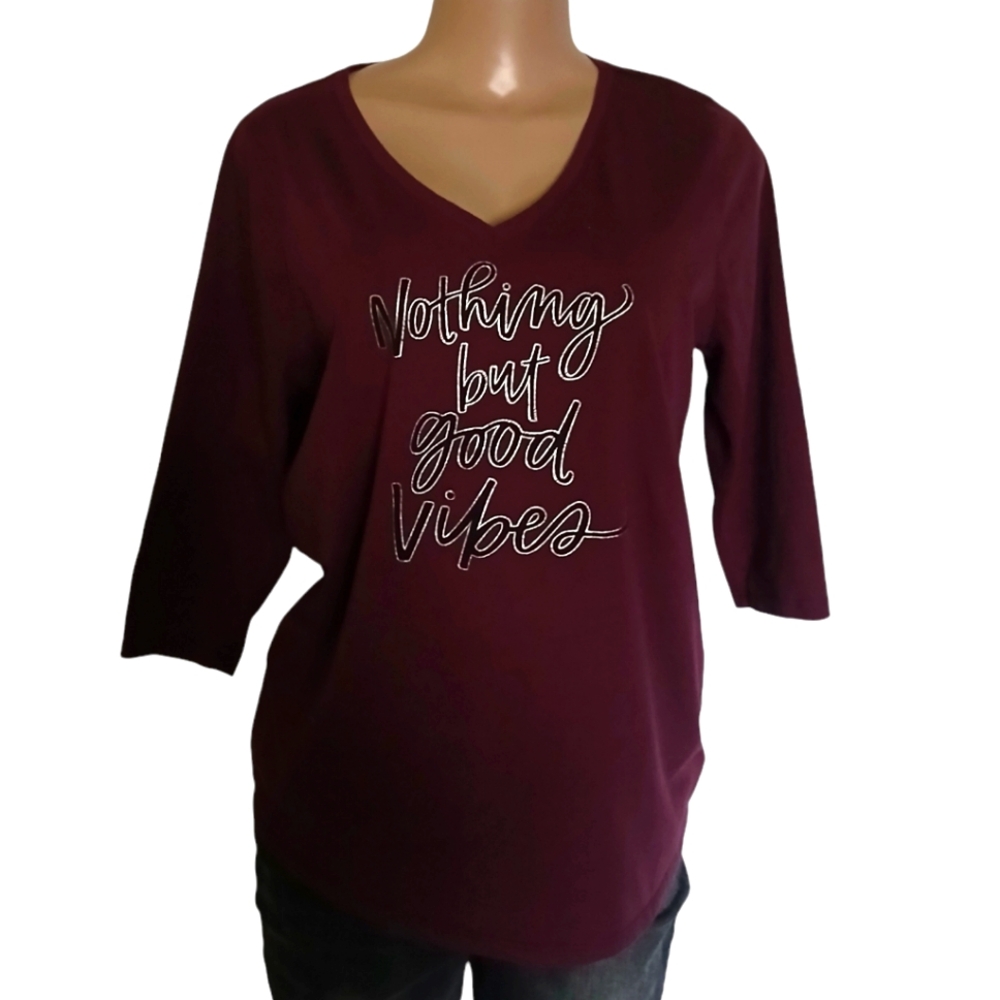 Lane Bryant "Nothing but Good Vibes" T-shirt Burgundy color size 10/12